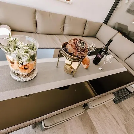 Apartment Emadora